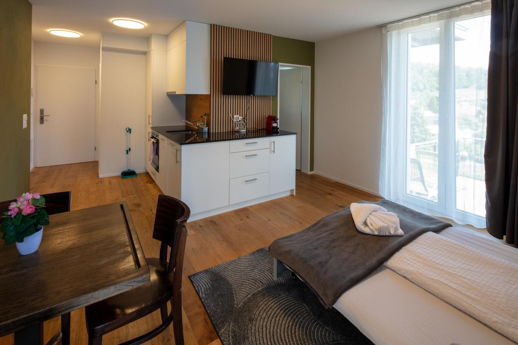 Berg & Berg Apartments - Spiez Self-Check-In Extérieur photo